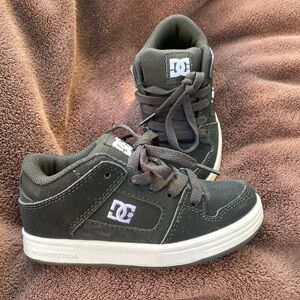 NWOT Boys DC Shoes